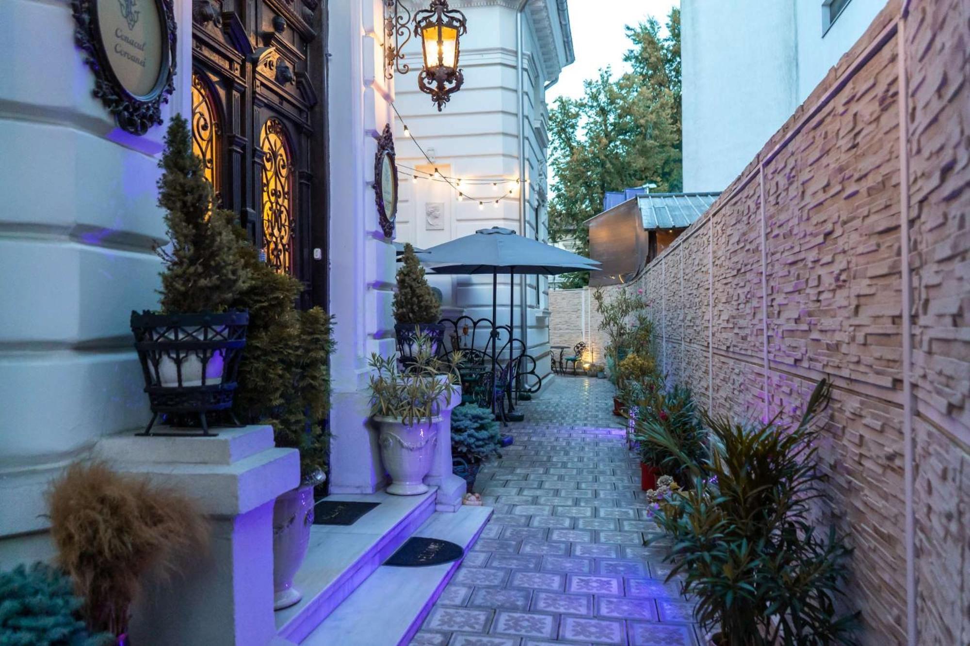 Conacul Coroanei Luxury Boutique Hotel 布加勒斯特 外观 照片
