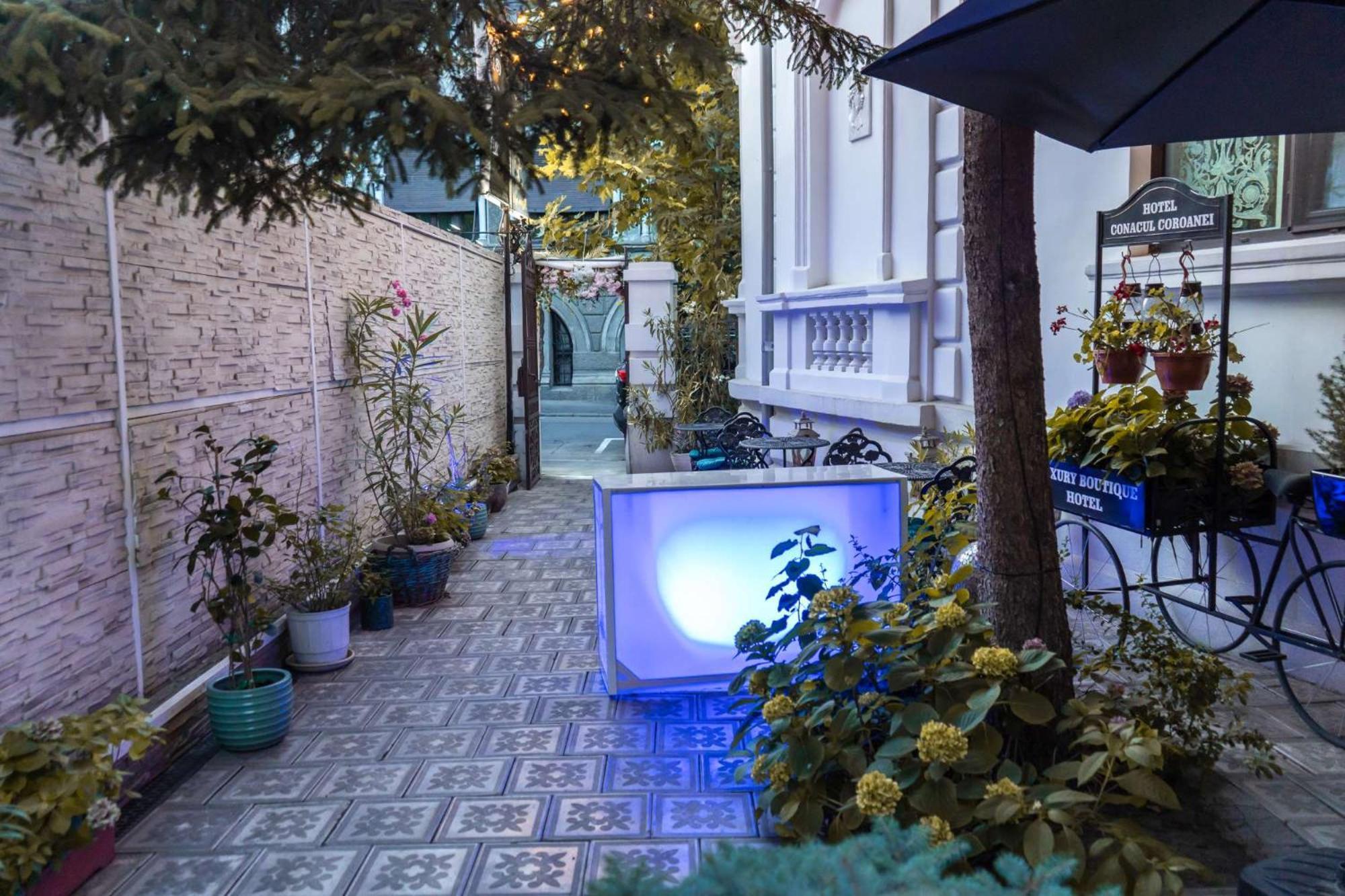 Conacul Coroanei Luxury Boutique Hotel 布加勒斯特 外观 照片