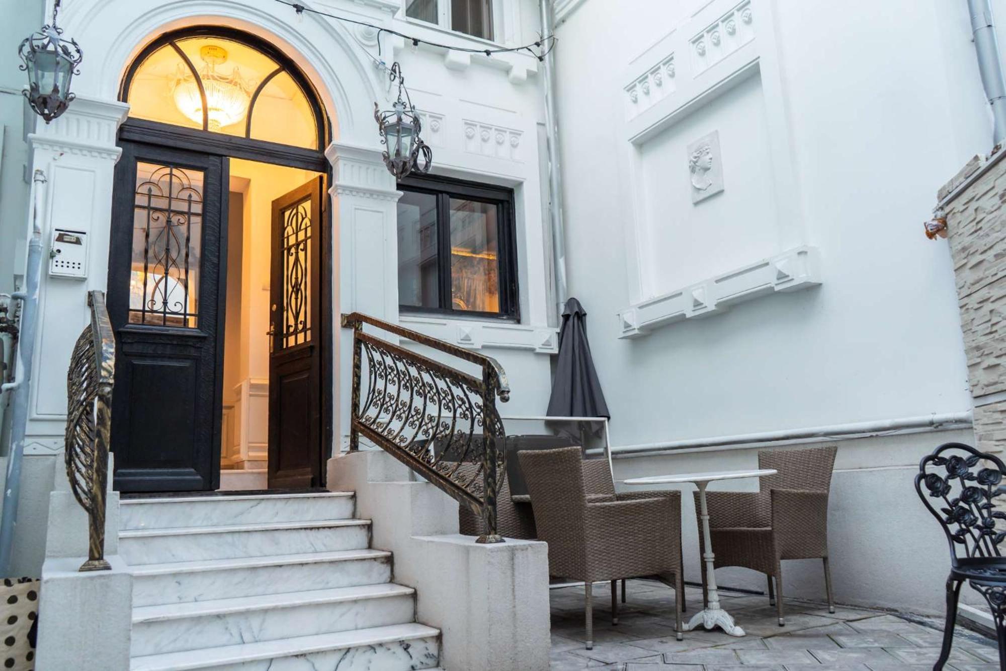 Conacul Coroanei Luxury Boutique Hotel 布加勒斯特 外观 照片