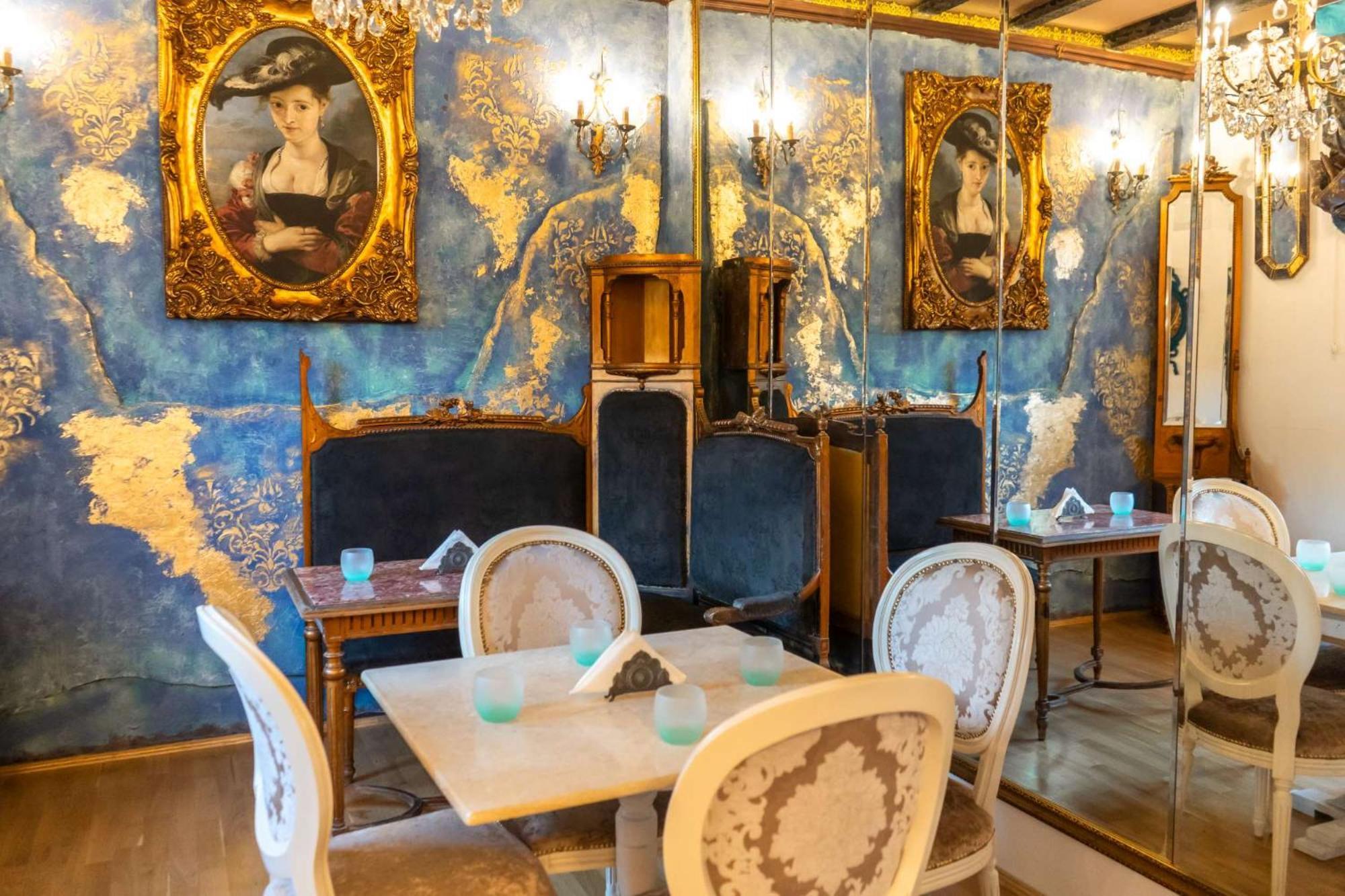 Conacul Coroanei Luxury Boutique Hotel 布加勒斯特 外观 照片